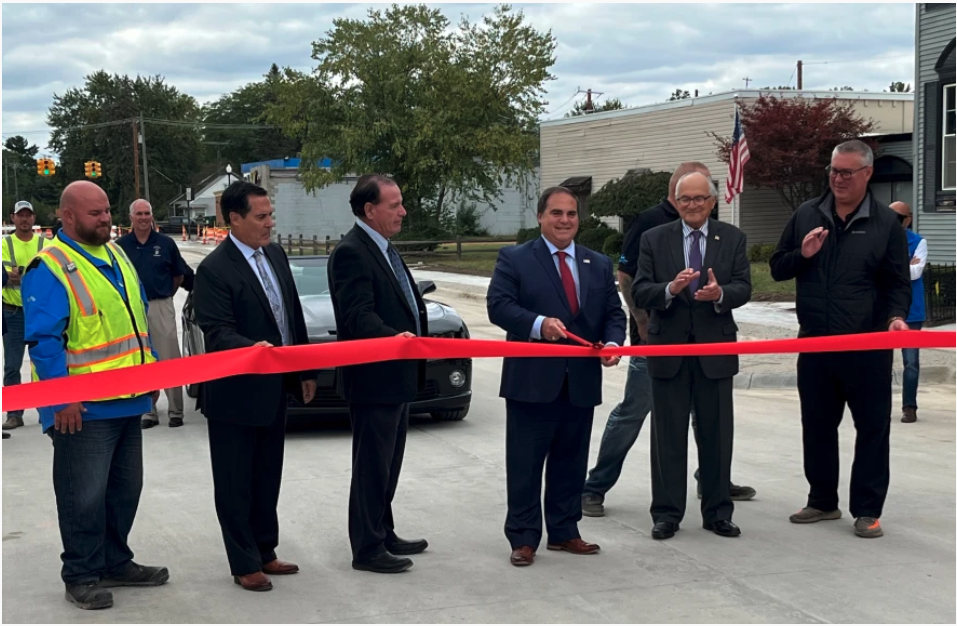 Huron River Drive Ribbon Cutting